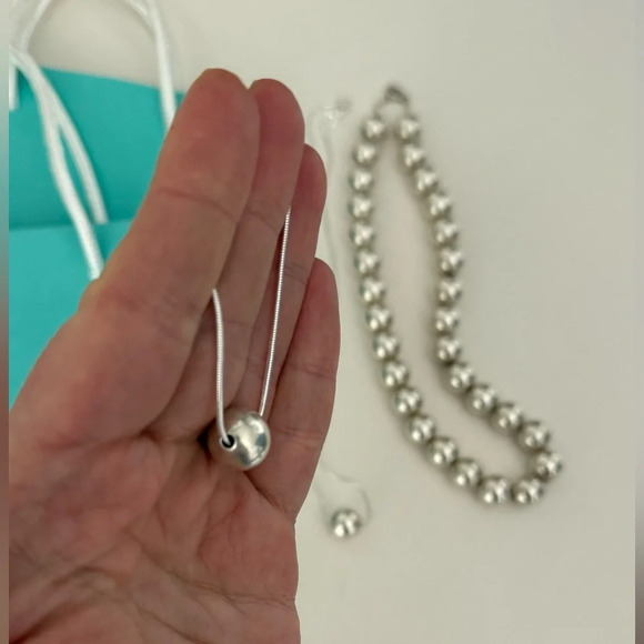 Tiffany & Co - Tiffany bead on sterling silver chain - Picture 2 of 10